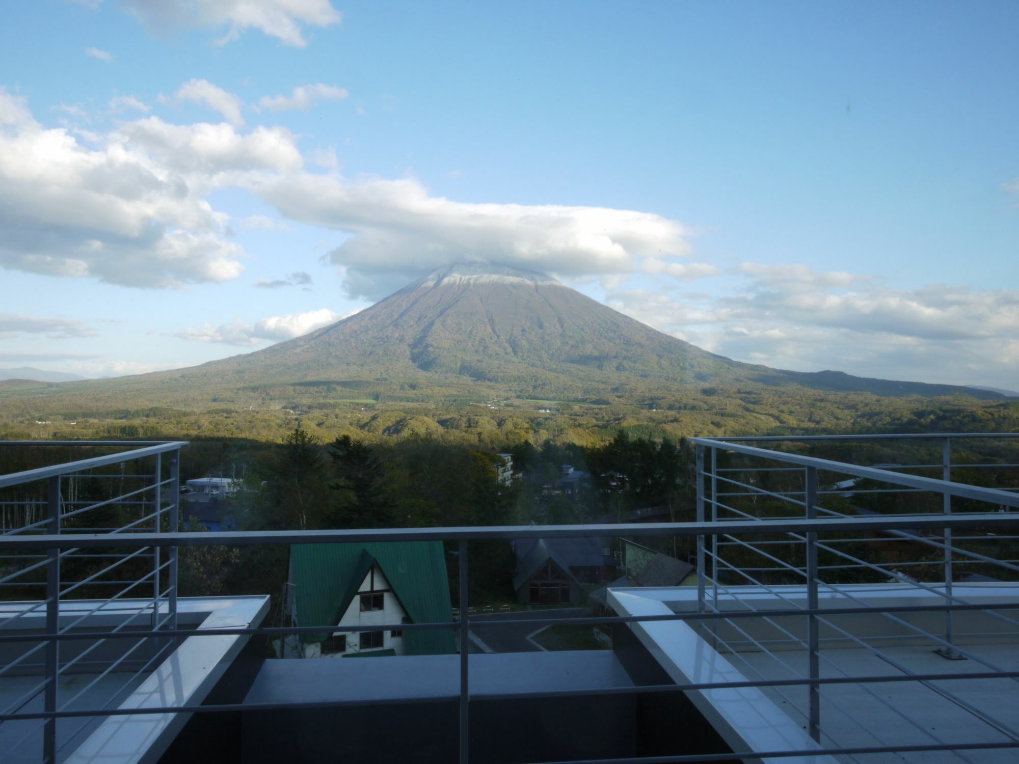 Niseko Central - Yama Shizen Куттян Экстерьер фото